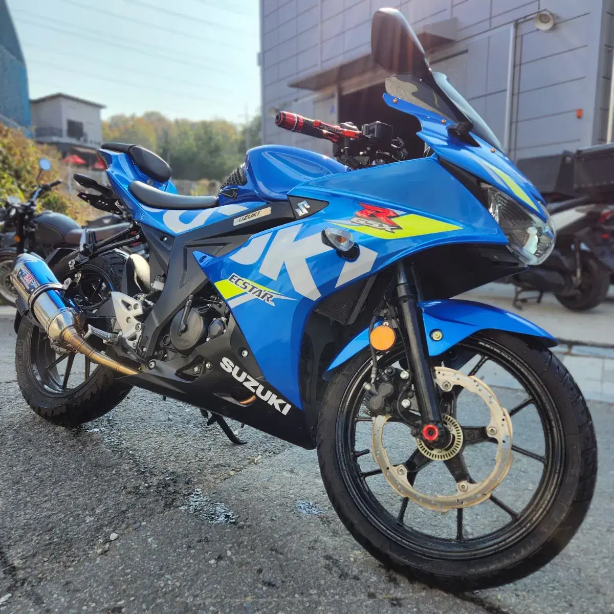 연말특가/gsxr125 19년형 2만키로 요시무라풀배기,깔끔한외관